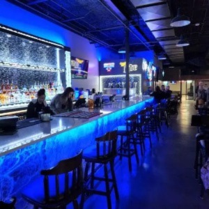 10 ACTIVITIES TO ENJOY AT SPORTS BARS IN BEDFORD, TX