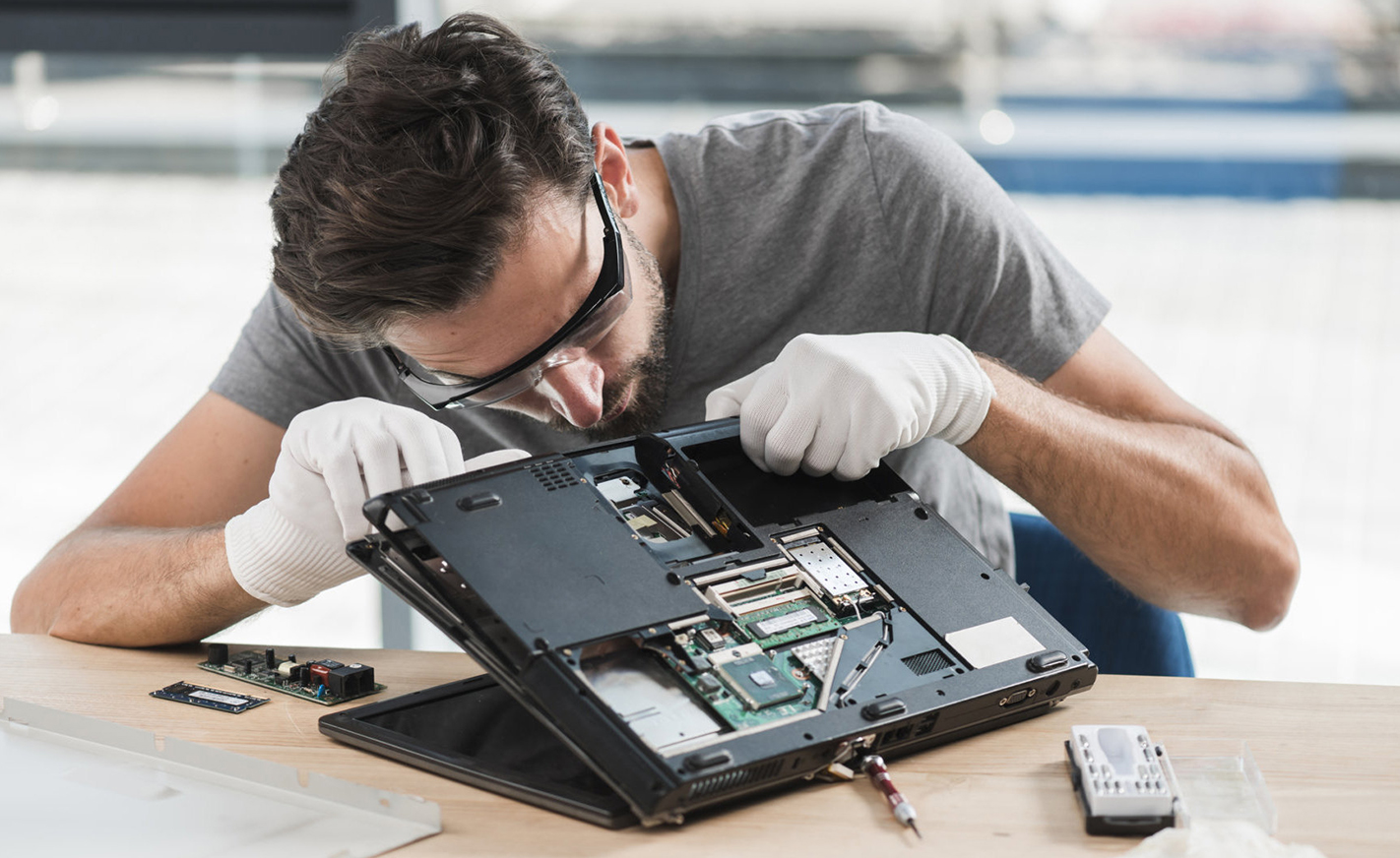 Laptop Screen Replacement