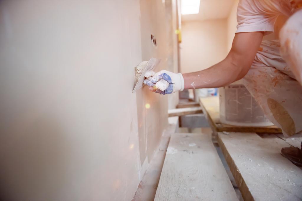 Step-by-Step: Repairing Water-Damaged Drywall